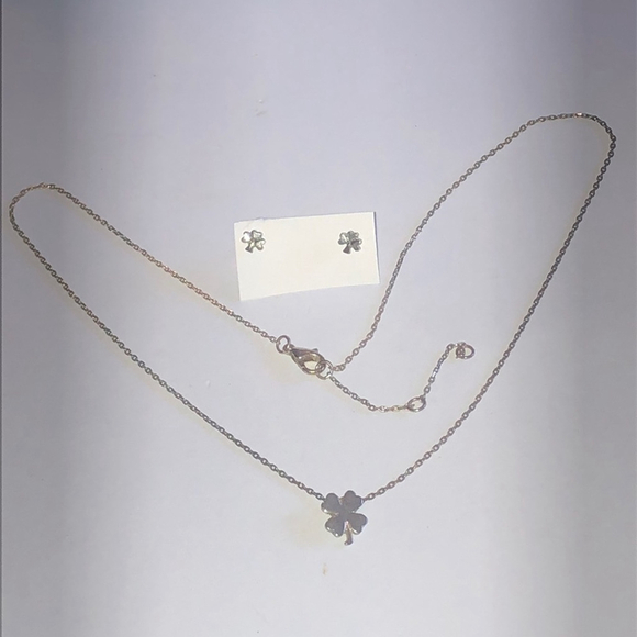Silver Tone Boho Four Leaf Clover Shamrock Necklace Dainty Earrings Set - Picture 2 of 8